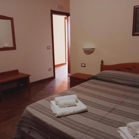 Il Casale Colle San Pietro Villa Santo Pietro  ภายนอก รูปภาพ