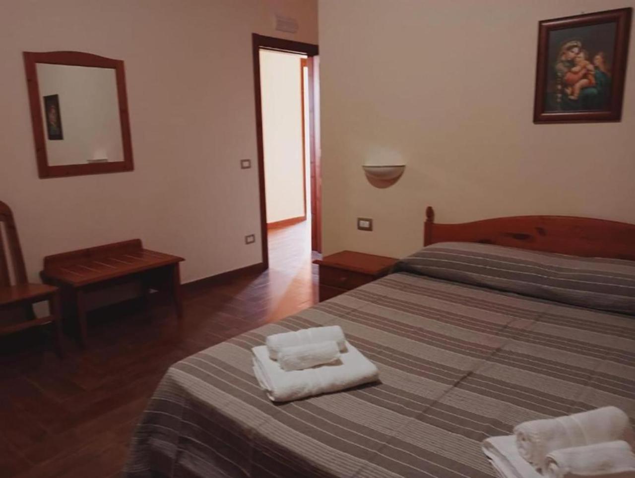 Il Casale Colle San Pietro Villa Santo Pietro  ภายนอก รูปภาพ